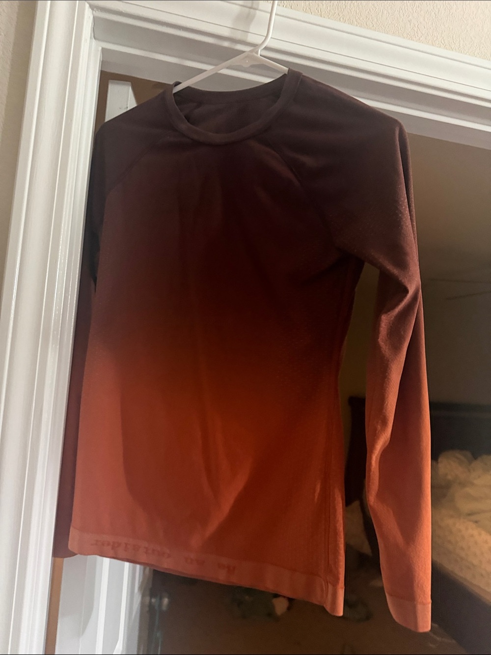Figs Women's Long-Sleeve Crewneck Sweater - Rust Brown